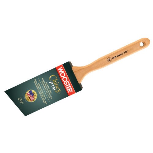 Wooster Shortcut Angle Sash Synthetic Blend Paint Brush
