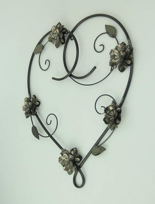 DeLeon Collections Metal Heart and Flowers Decorative Wall Sculpture