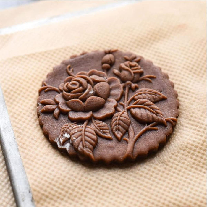 Carved Wooden Cookie Mold Kitchen Cookie Cutter Gingerbread Cookie Stamp Biscuit Press Stamp Molds Pine Cones Provence Rose