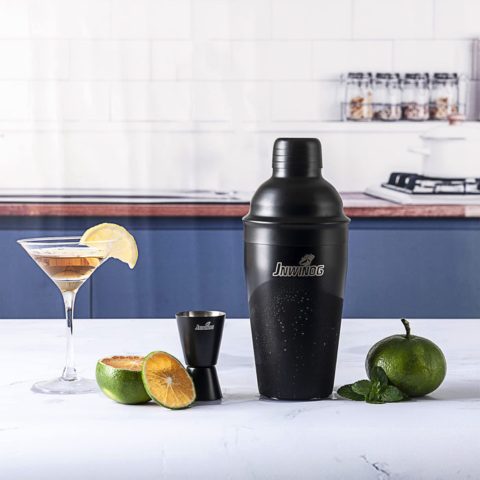 JNWINOG 18.6oz Cocktail Shaker,2PCS-Martini Shaker Set with Double Measuring Jigger Matte Black Drink Shaker Bar Tools for Bartender and Beginner for Home(18.6oz)