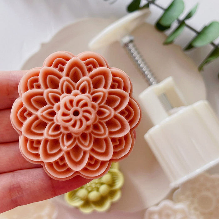 Mooncake Mold Set - 1 Mold Press & 6 Stamps (Daisy Patterns