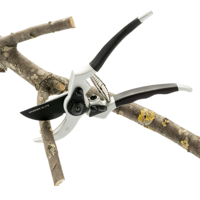 Premium Bypass Pruning Shears for your Garden - Heavy-Duty, Ultra Sharp  Pruners Made with Japanese Grade Stainless Steel - Perfectly Cutting  Through Anything in Your Yard - Includes Lifetime Warranty 