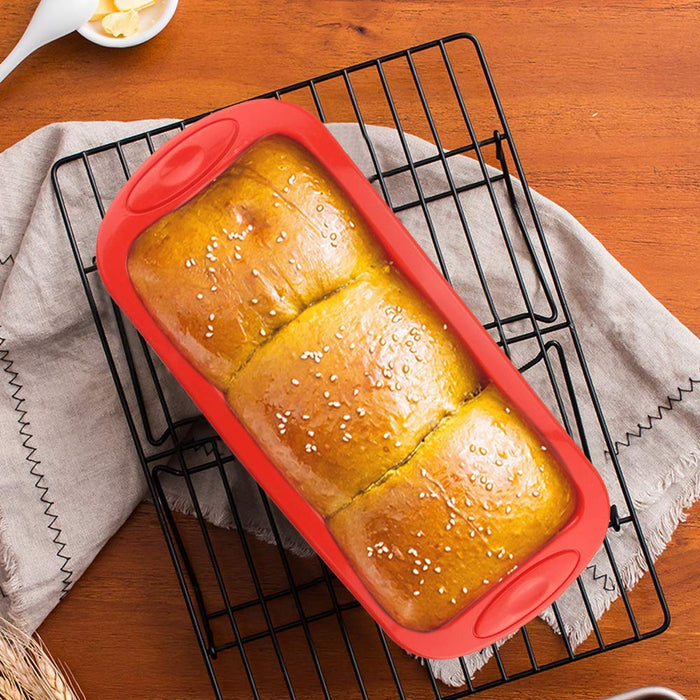 Are Nonstick Silicone Bread and Loaf Pan Worth it? 