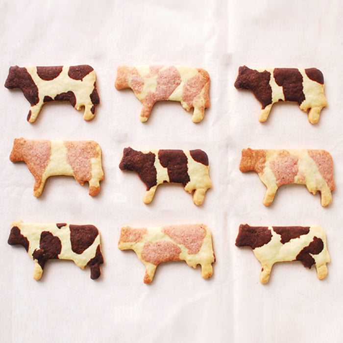 10 PCS Farm Cookie Cutter Set with Recipe Booklet Rooster Cow Pig Lamb Horse Barn and Tractor Cow Face Milk Bottle Bull head