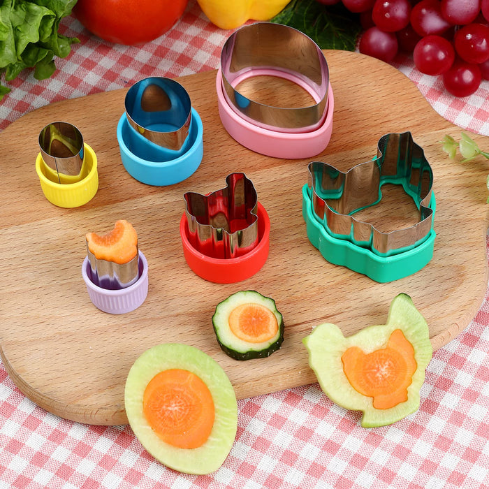 Easter Cookie Cutters Set, includes 2 Shapes of Chicks and Eggs, 2pcs Sandwich Cutter and Sealer, 6pcs Cookie Fruit Vegetable