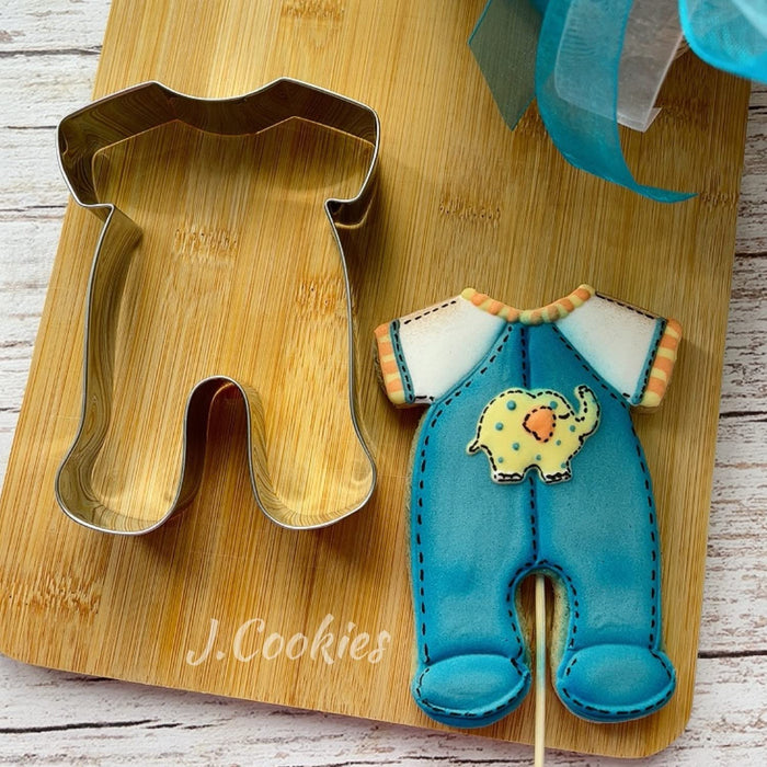 LILIAO Baby Shower Cookie Cutter Set - 10 Pcs - Footprint Dress