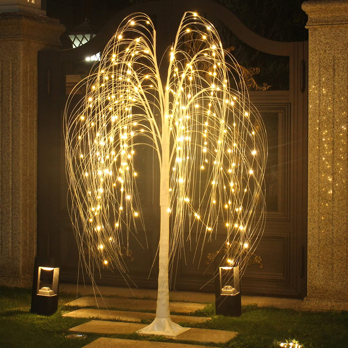 Set of 2 Prelit Christmas Tree, White Birch Tree with LED Lights Adjustable  Brightness, Artificial Twig Tree with Timer Waterproof for Outdoor Indoor  Yard Party Xmas Decor, Plug in, 5FT 6FT