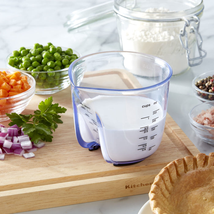Angled Measuring Cup 4 Cup
