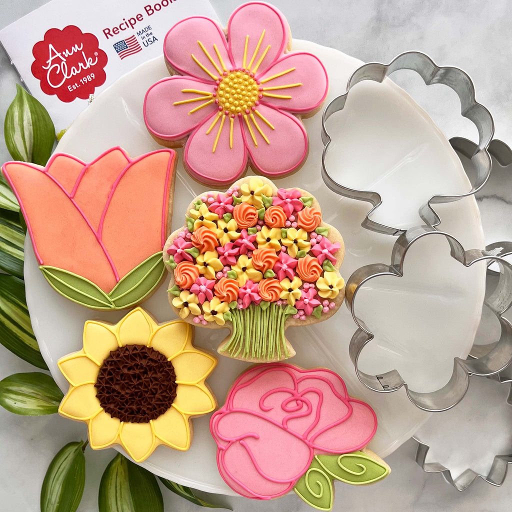 Valentine's Day 5-Piece Cookie Cutter Set Made in USA by Ann Clark Cookie Cutters