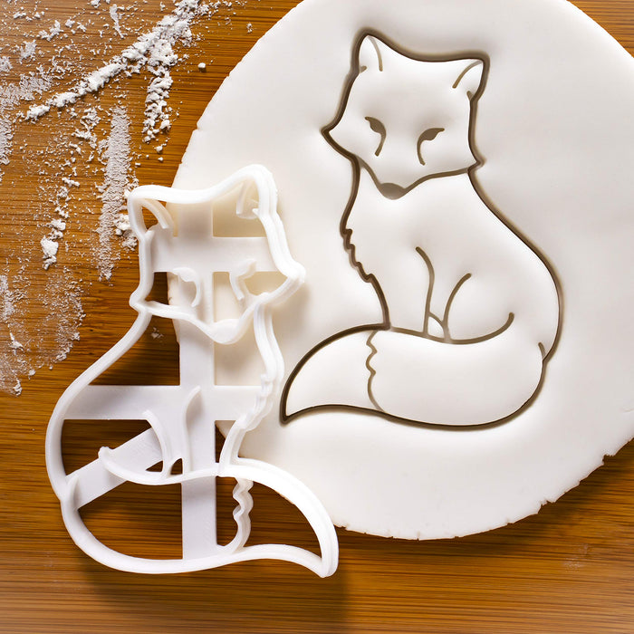 Fox Sitting cookie cutter, 1 piece - Bakerlogy